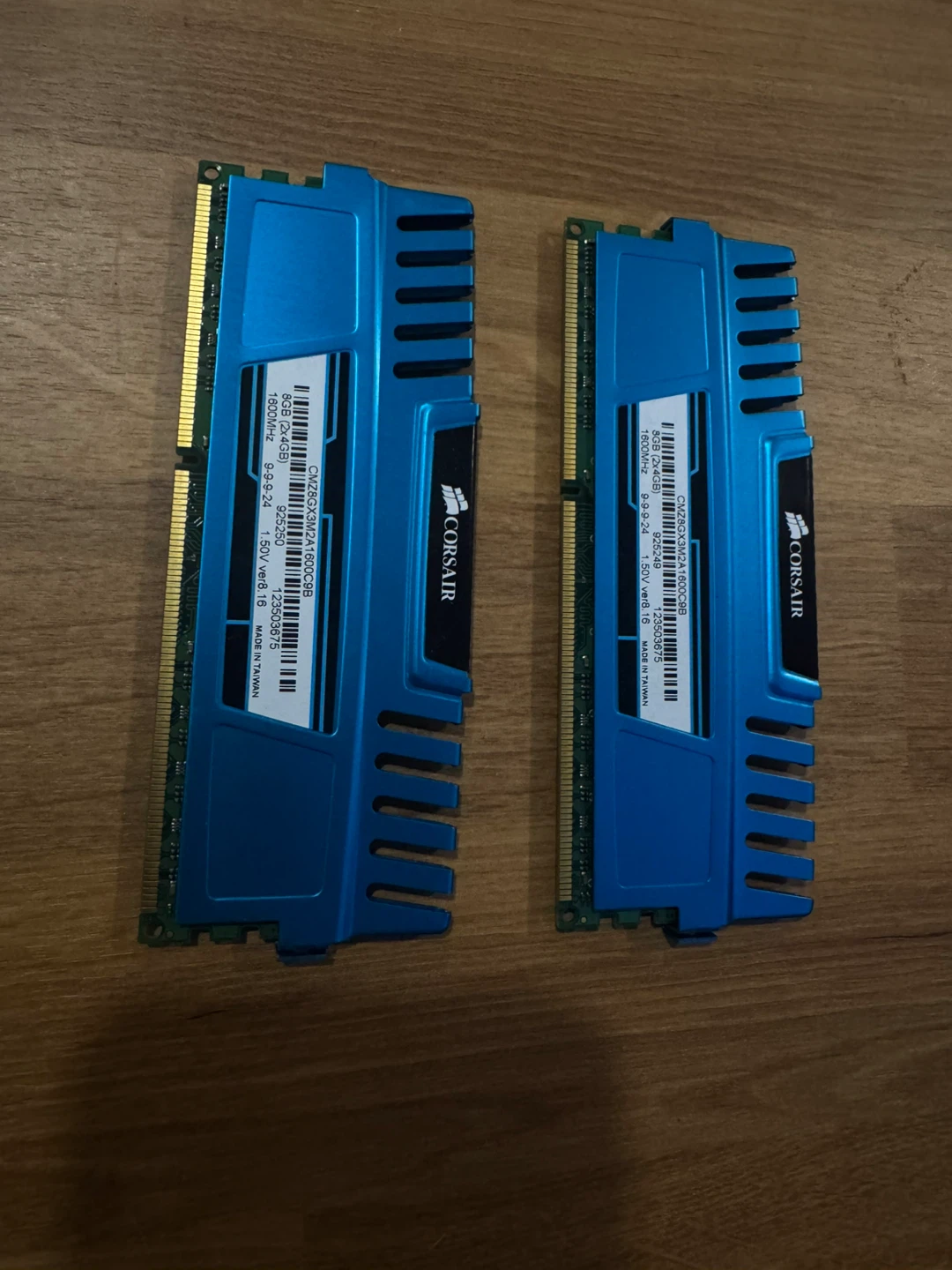 Corsair Vengeance 8GB (2x4GB) DDR3 1600MHz RAM - photo 3