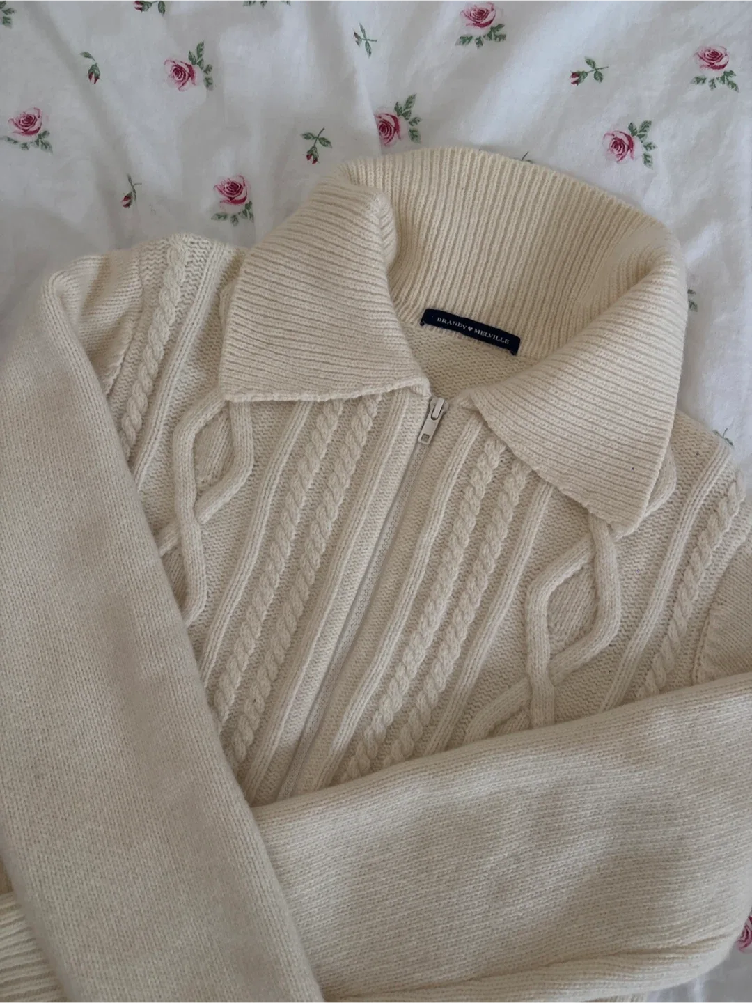 Brandy Melville Cream Wool Knit Zip Up image indicator(2)