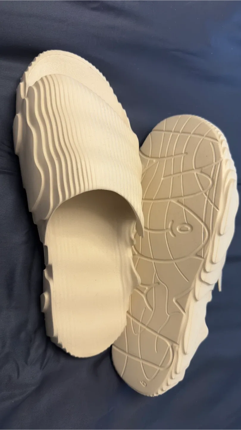 Nami slides size 9 image indicator(2)