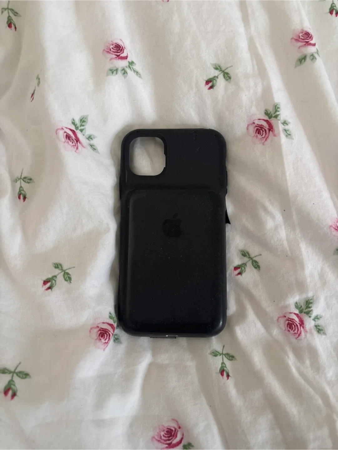 iPhone Charging Case - Black