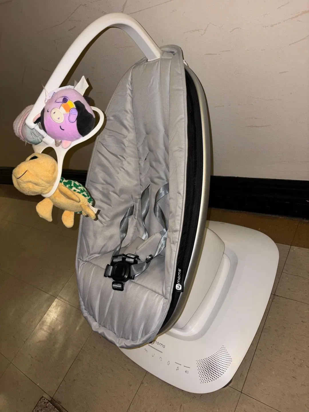 4moms MamaRoo Baby Swing image indicator(7)