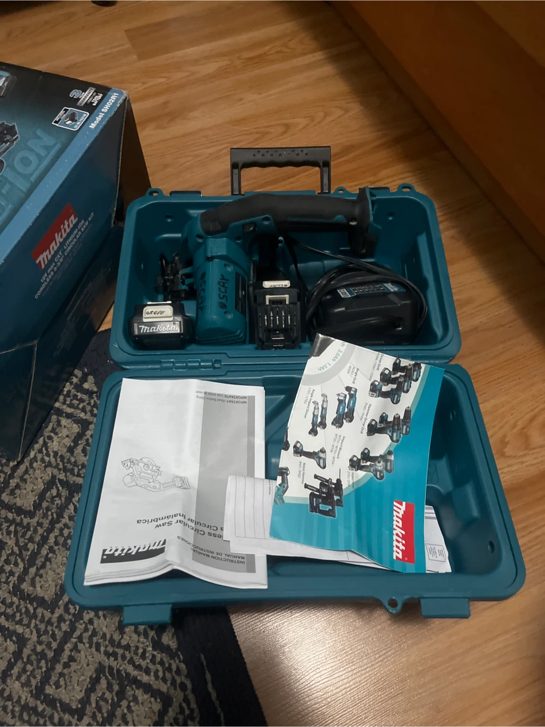 Makita 12V max CXT Lithium-Ion Cordless Circular Saw Kit - photo 2