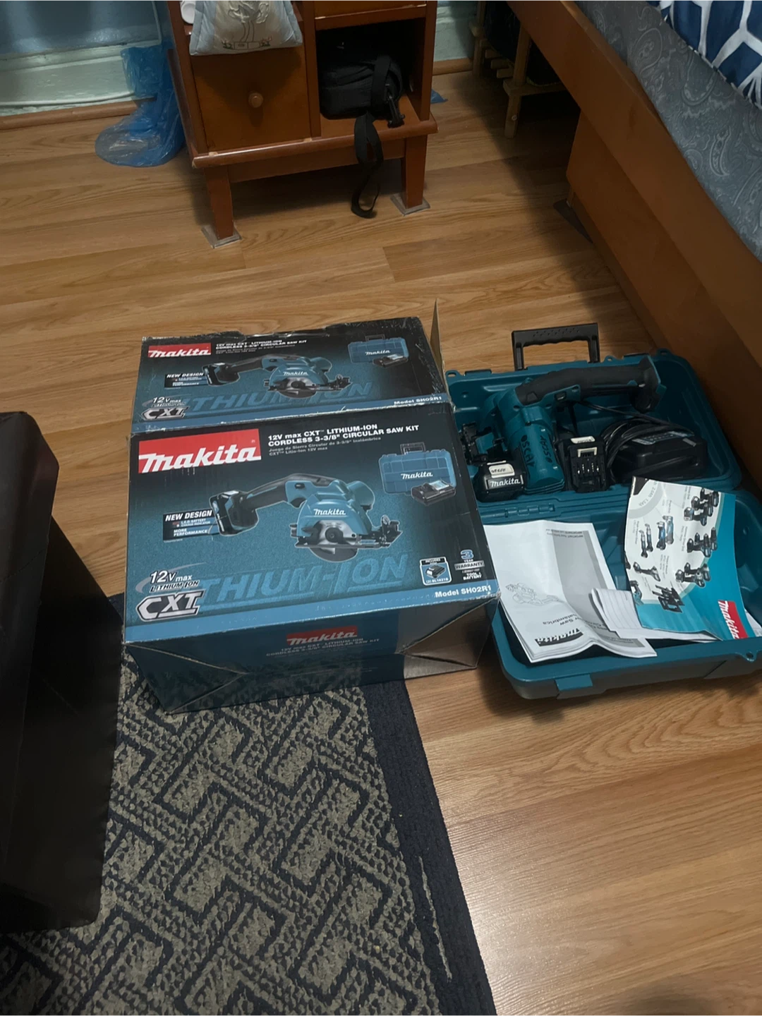 Makita 12V max CXT Lithium-Ion Cordless Circular Saw Kit - photo 3