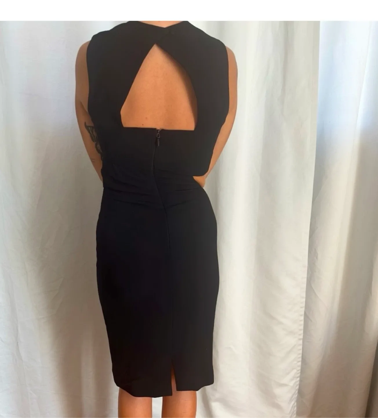 BCBGmaxazria size 2Black Cutout Dress image indicator(2)
