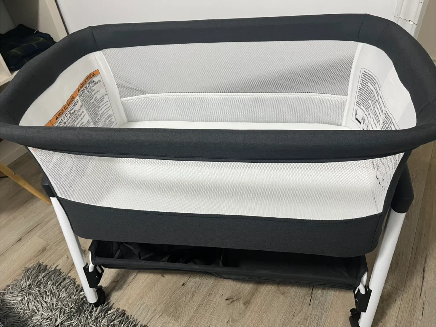 Dream On Me Portable Bassinet