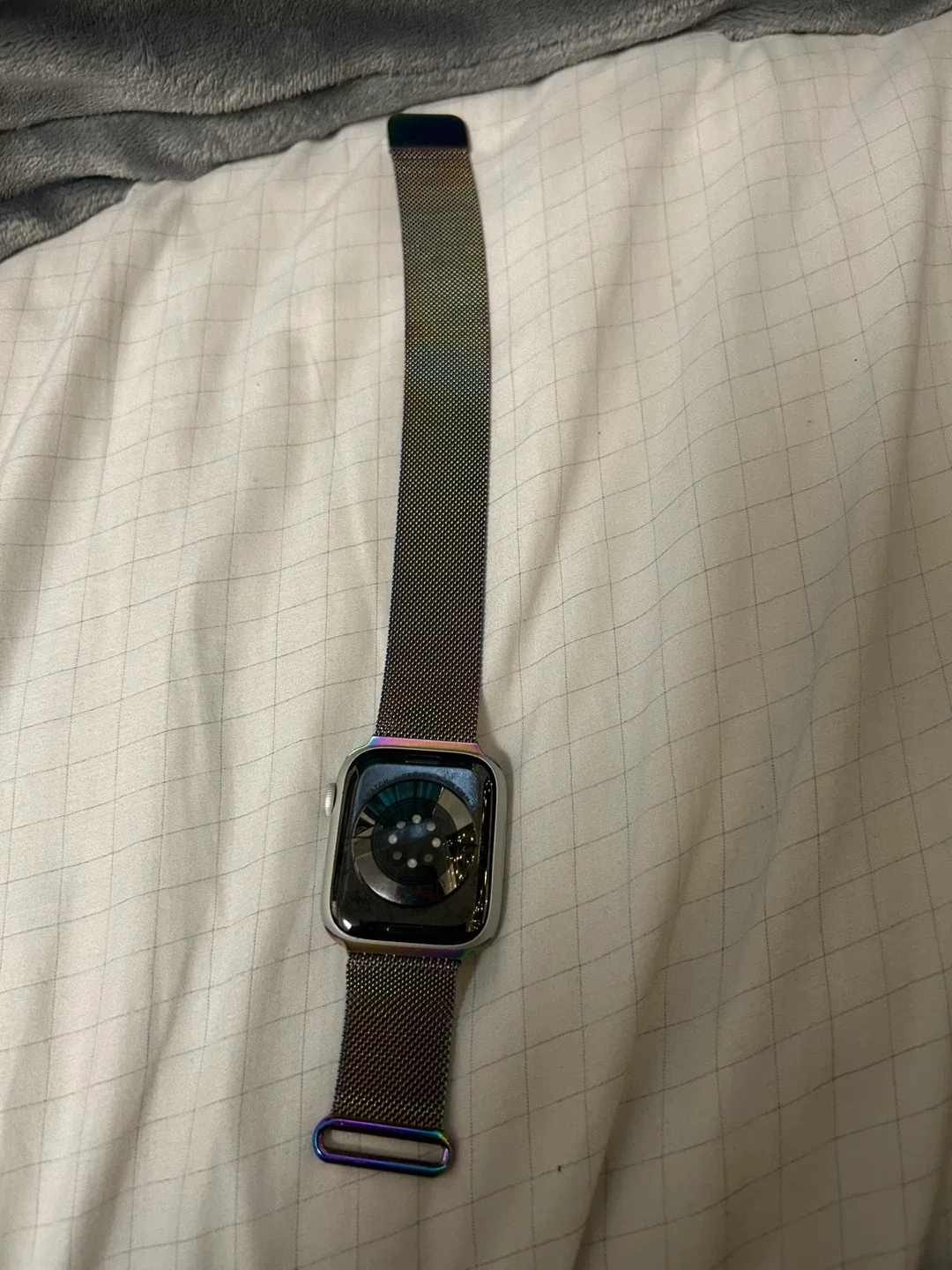 Apple Watch Series 8 Magnetic loop image indicator(3)