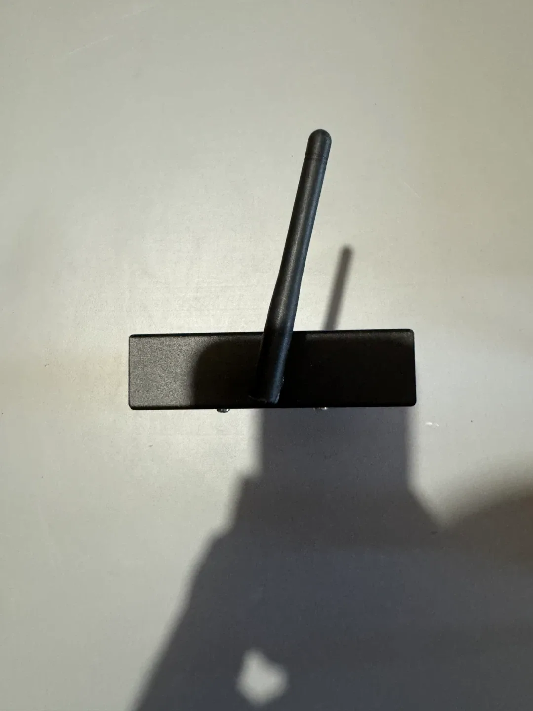 Crestron CEN-HPRFGW Wireless Gateway image indicator(5)