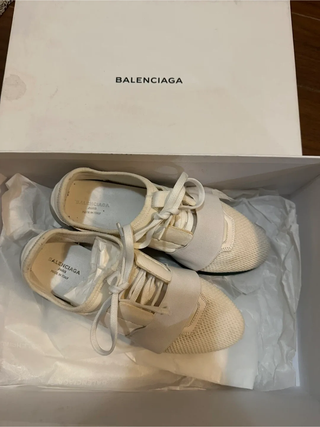 Authentic Balenciaga Trainer Sneakers Size 37 image indicator(2)