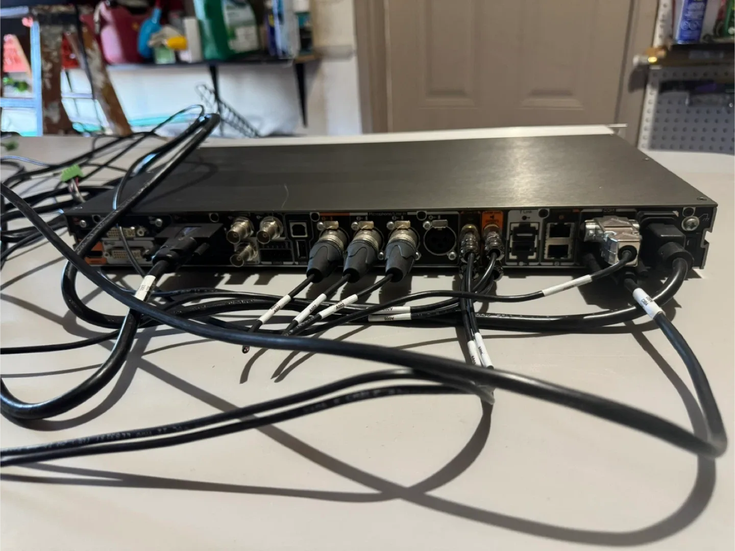 Cisco TelePresence System Codec C60 image indicator(5)