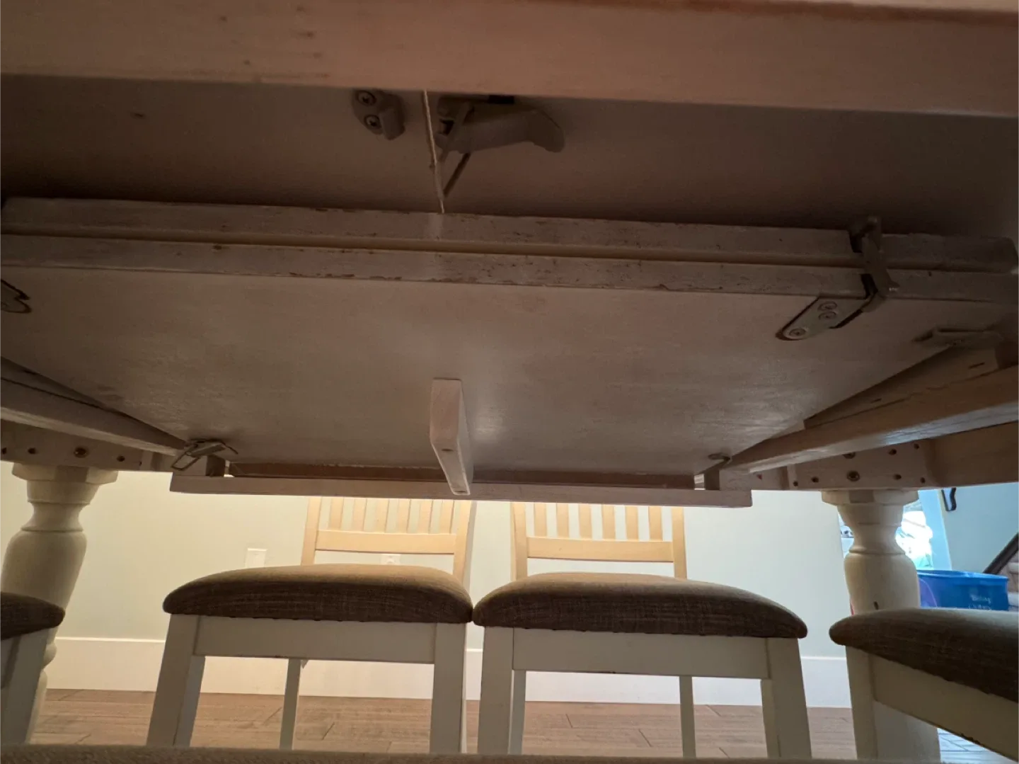 Extendable Farm style Dining Table Set with 4 Chairs & Bench image indicator(3)