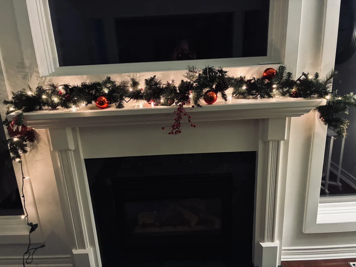 Gorgeous 96” long decorated, lighted up Christmas garland