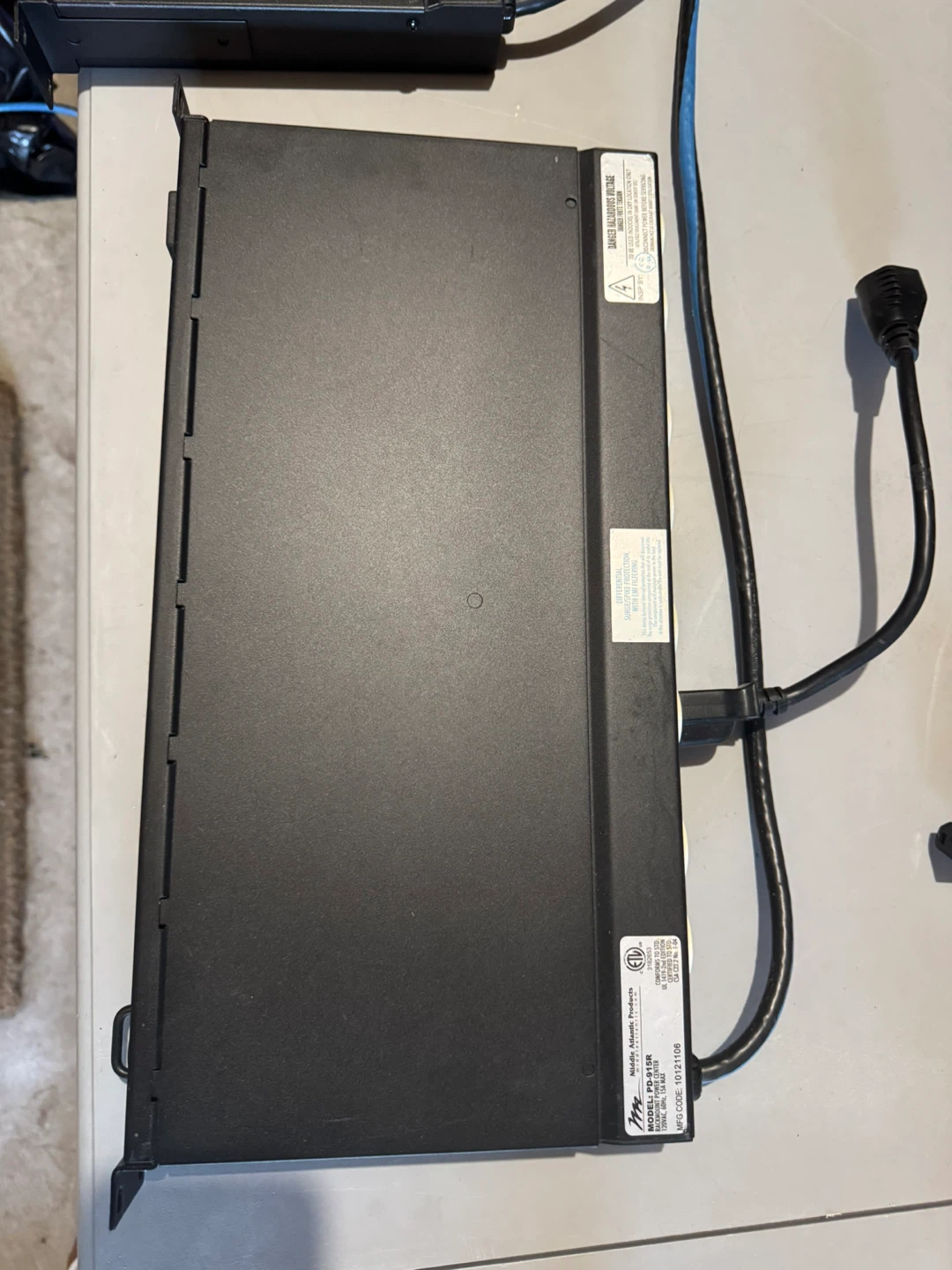 Middle Atlantic Rackmount Power Center - photo 2