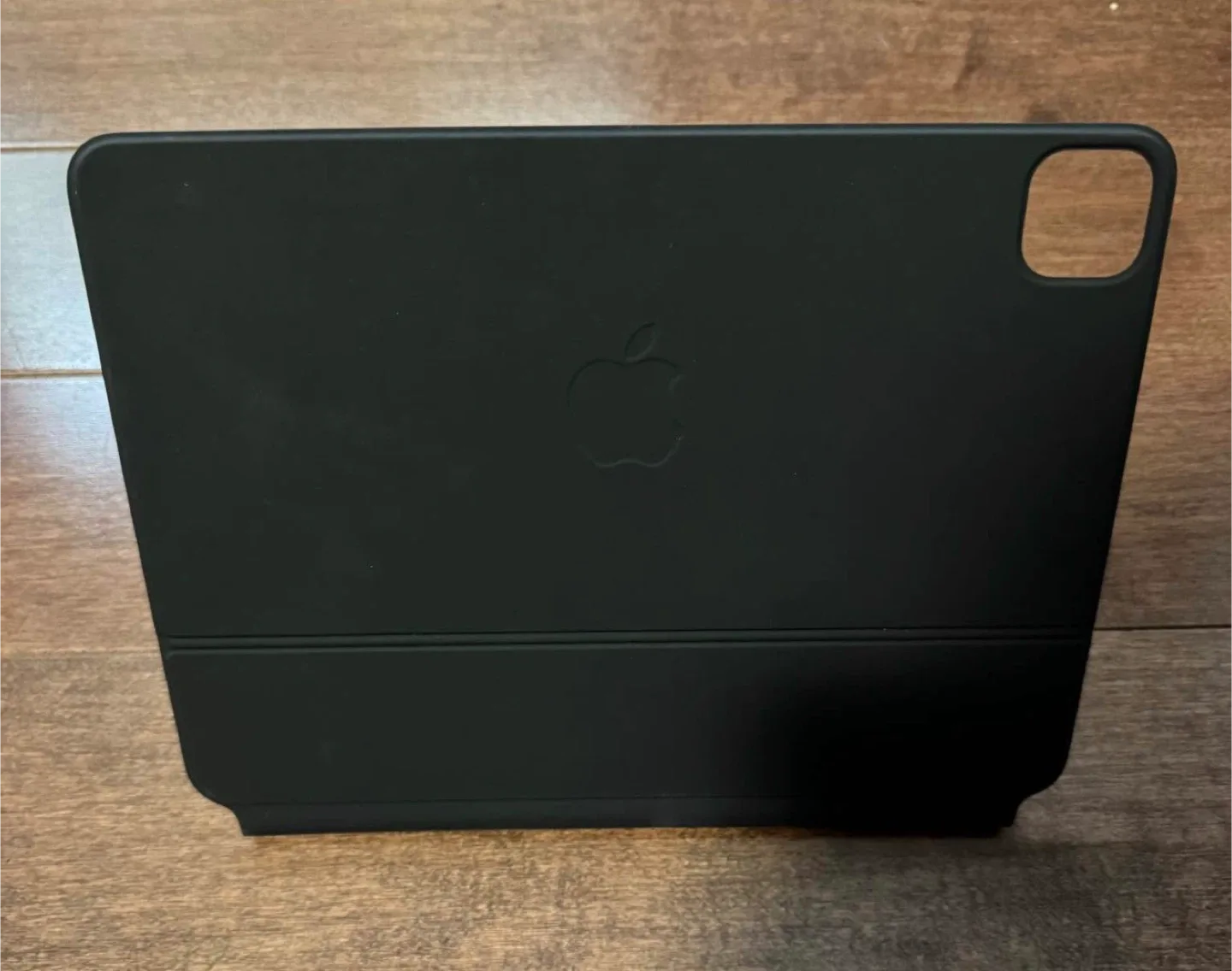 Magic Keyboard 11” (with Trackpad) – $170 image indicator(3)