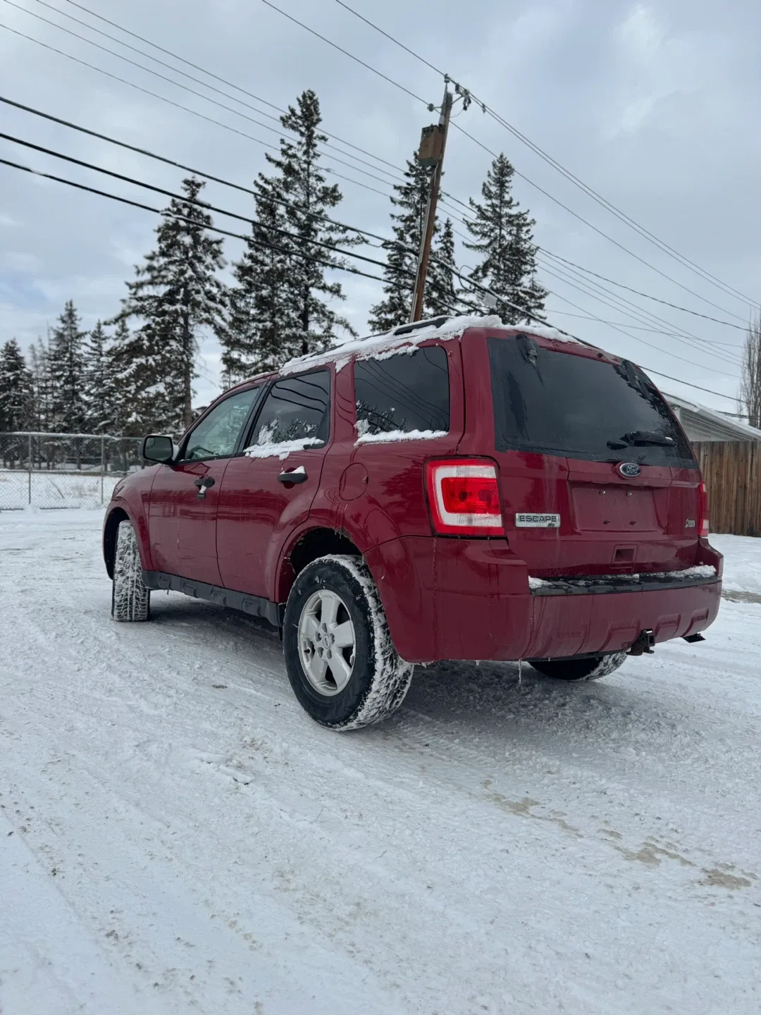 Red 2011 Ford Escape SUV image indicator(4)