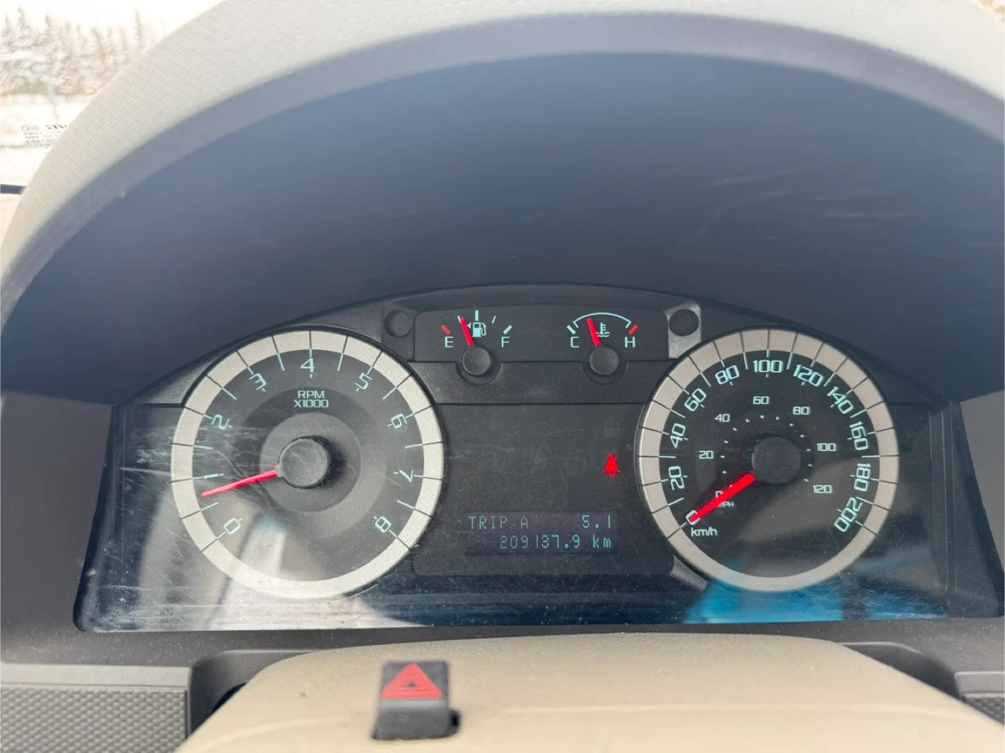 Red 2011 Ford Escape SUV image indicator(8)