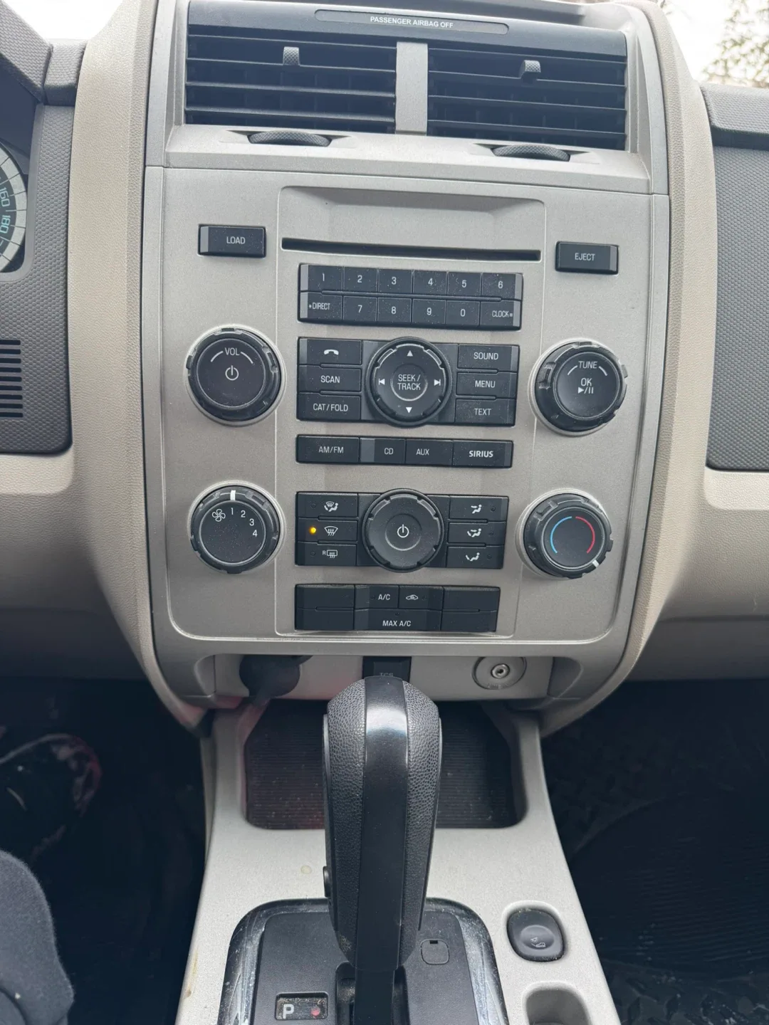 Red 2011 Ford Escape SUV image indicator(9)