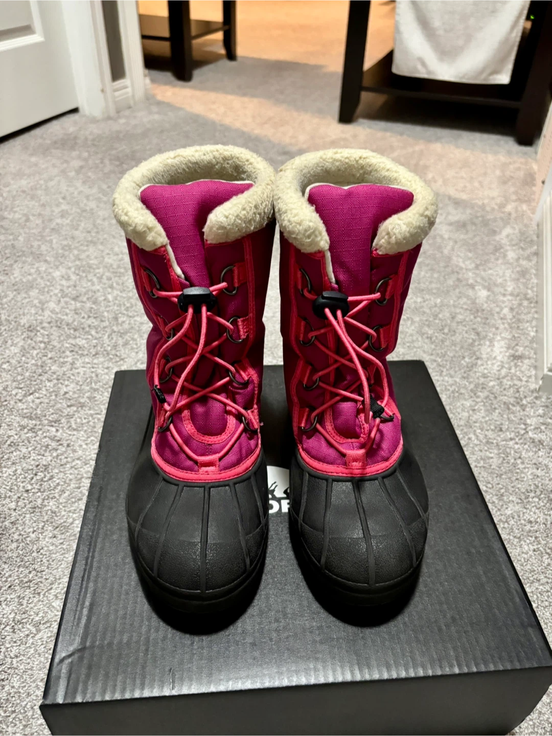 Sorel Youth Winter Boots - Size 7