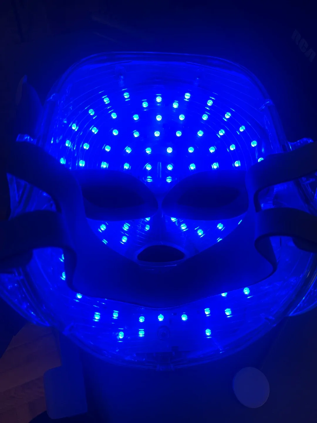 7-color LED Beauty Mask - Portable & Rechargeable image indicator(7)