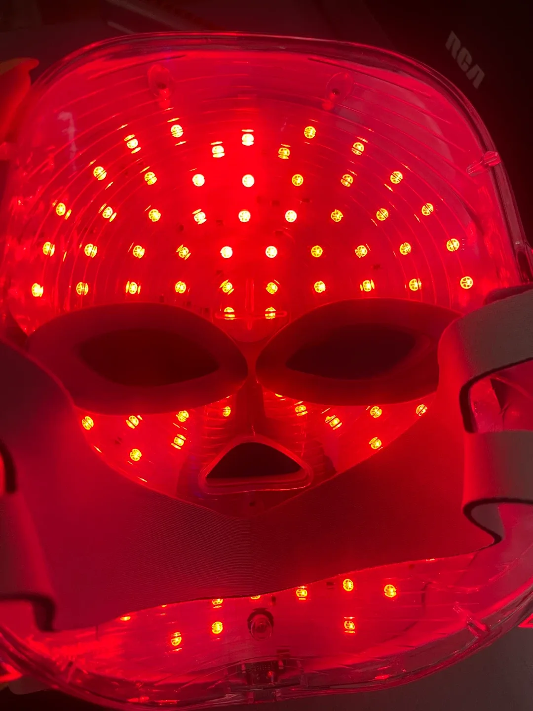 7-color LED Beauty Mask - Portable & Rechargeable image indicator(9)