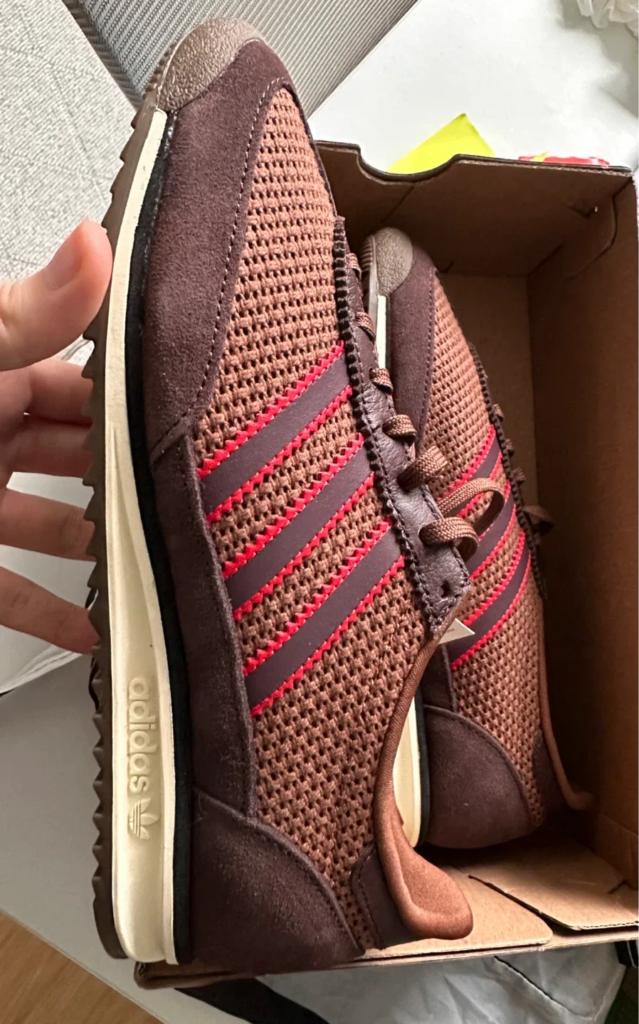 Adidas SL 72 OG W Brown US 7 image indicator(3)