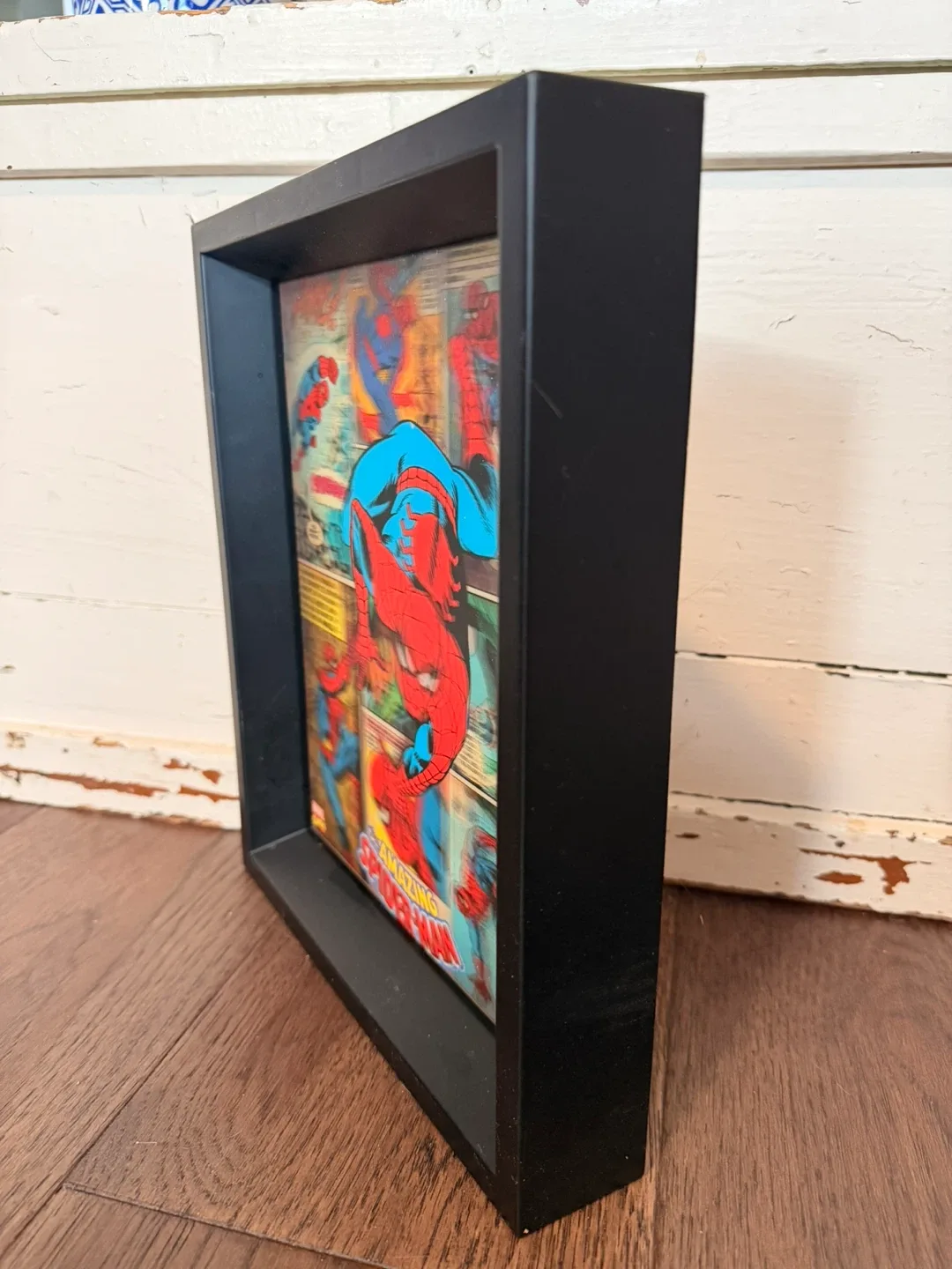 $5 Marvel Spiderman 3D Art + Books Lot image indicator(5)