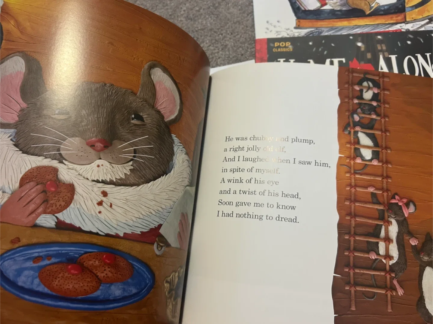 Children's Christmas Books lot (4) image indicator(3)