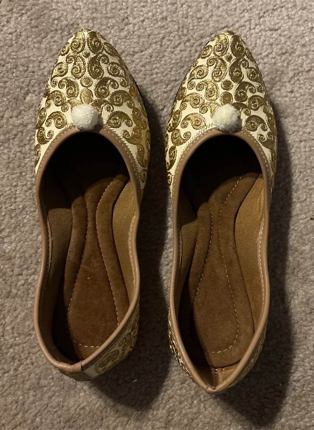 Indian Gold Embroidered jooti/flats - length 9”