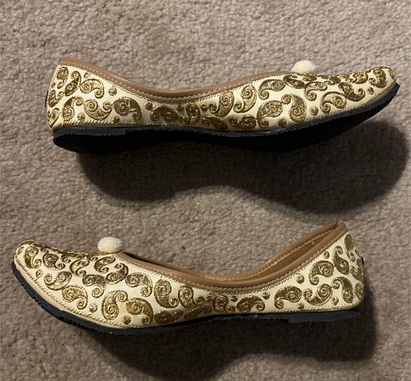 Indian Gold Embroidered jooti/flats - length 9” image indicator(3)