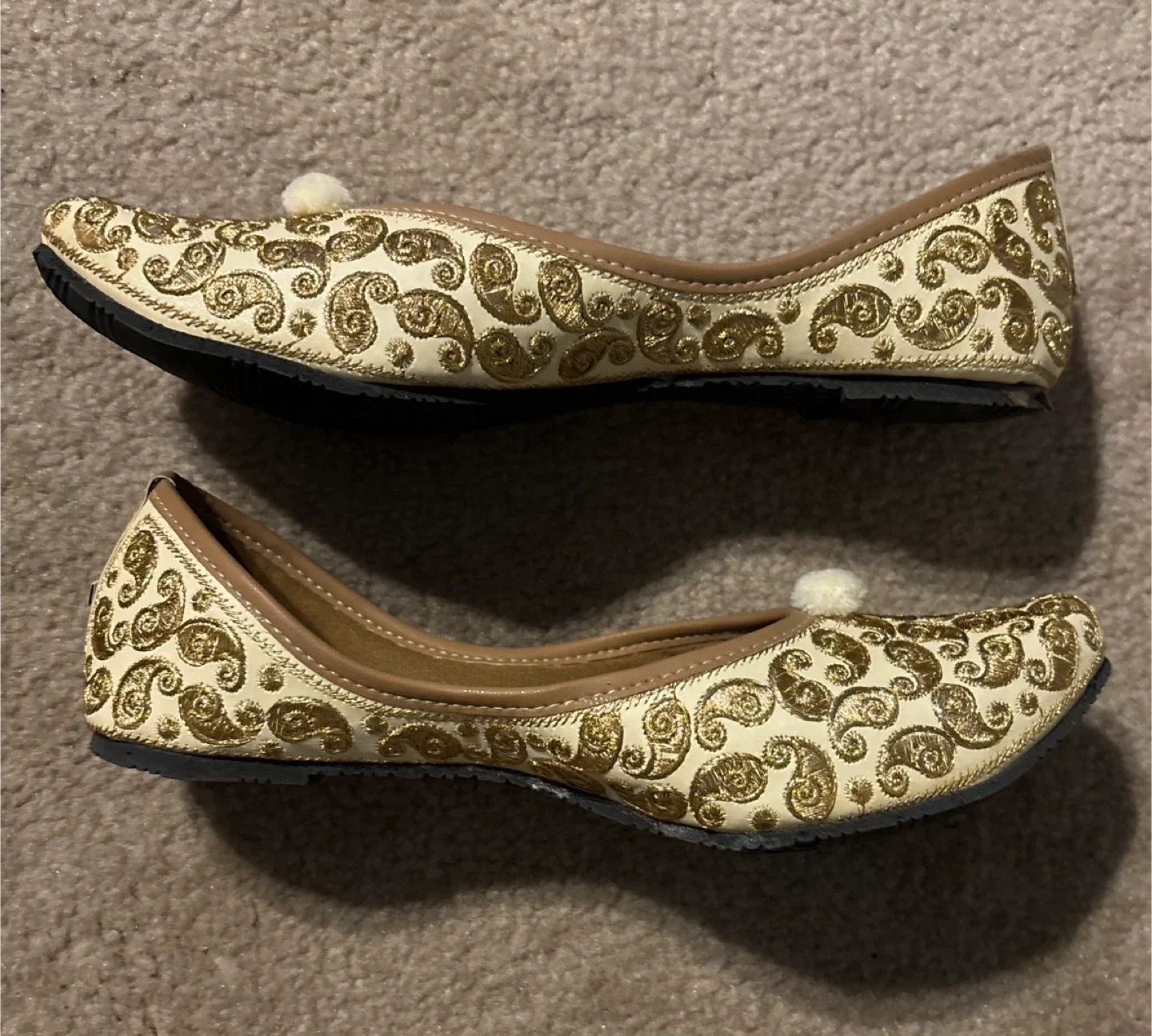 Indian Gold Embroidered jooti/flats - length 9” image indicator(2)