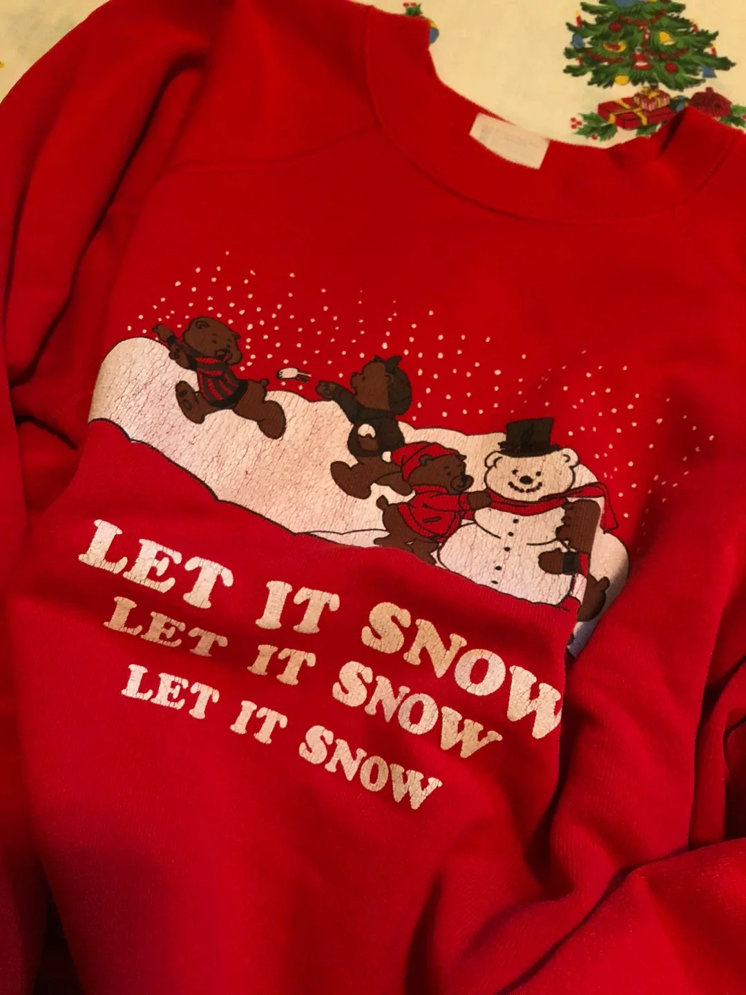 Vintage Christmas sweatshirts image indicator(7)