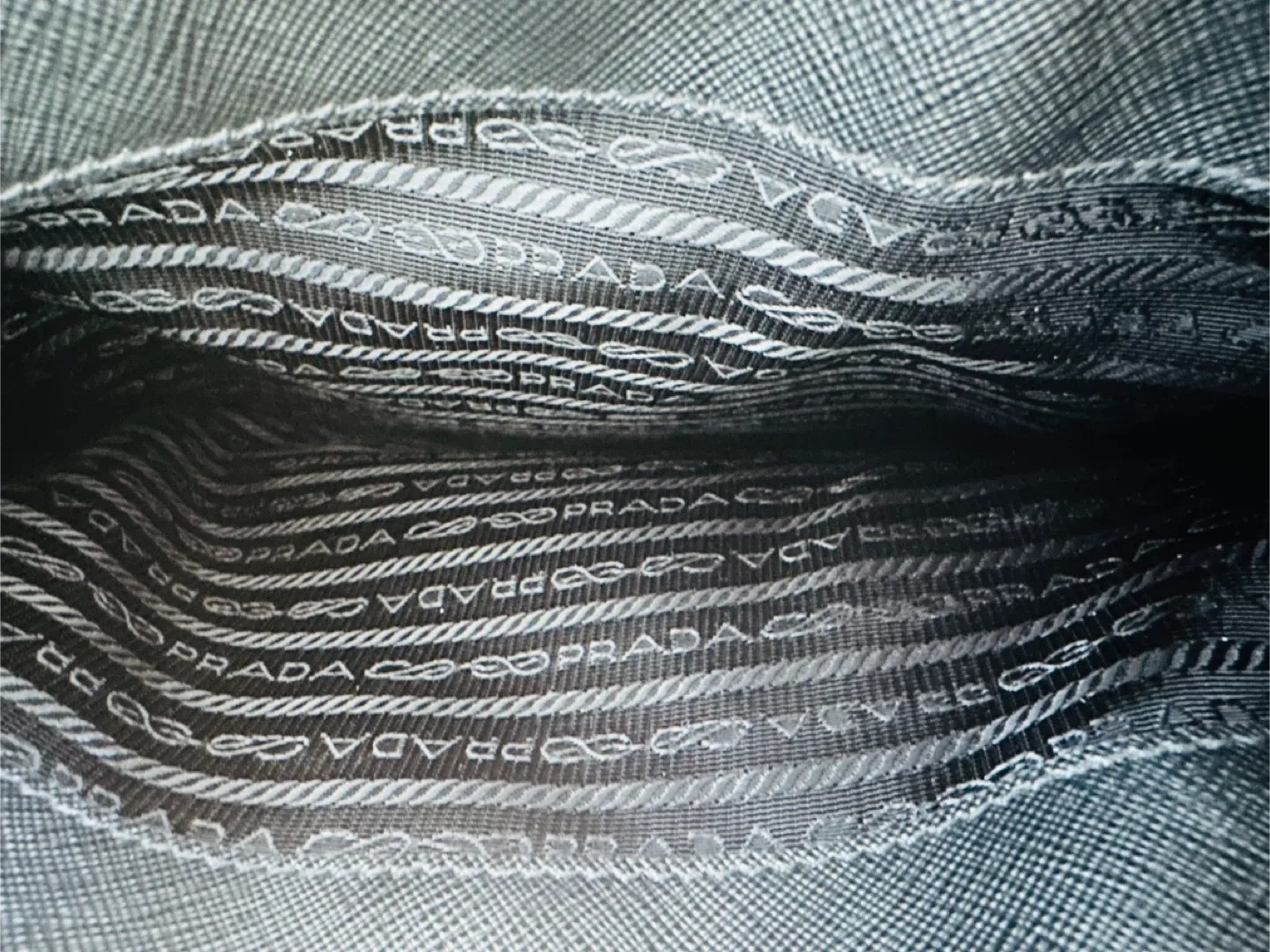 Prada Galleria LARGE Saffiano leather bag $5,000 image indicator(5)