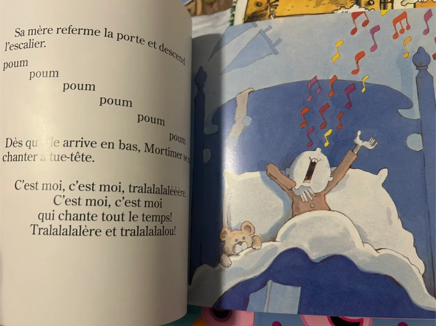 Kids' French Books bundle image indicator(4)