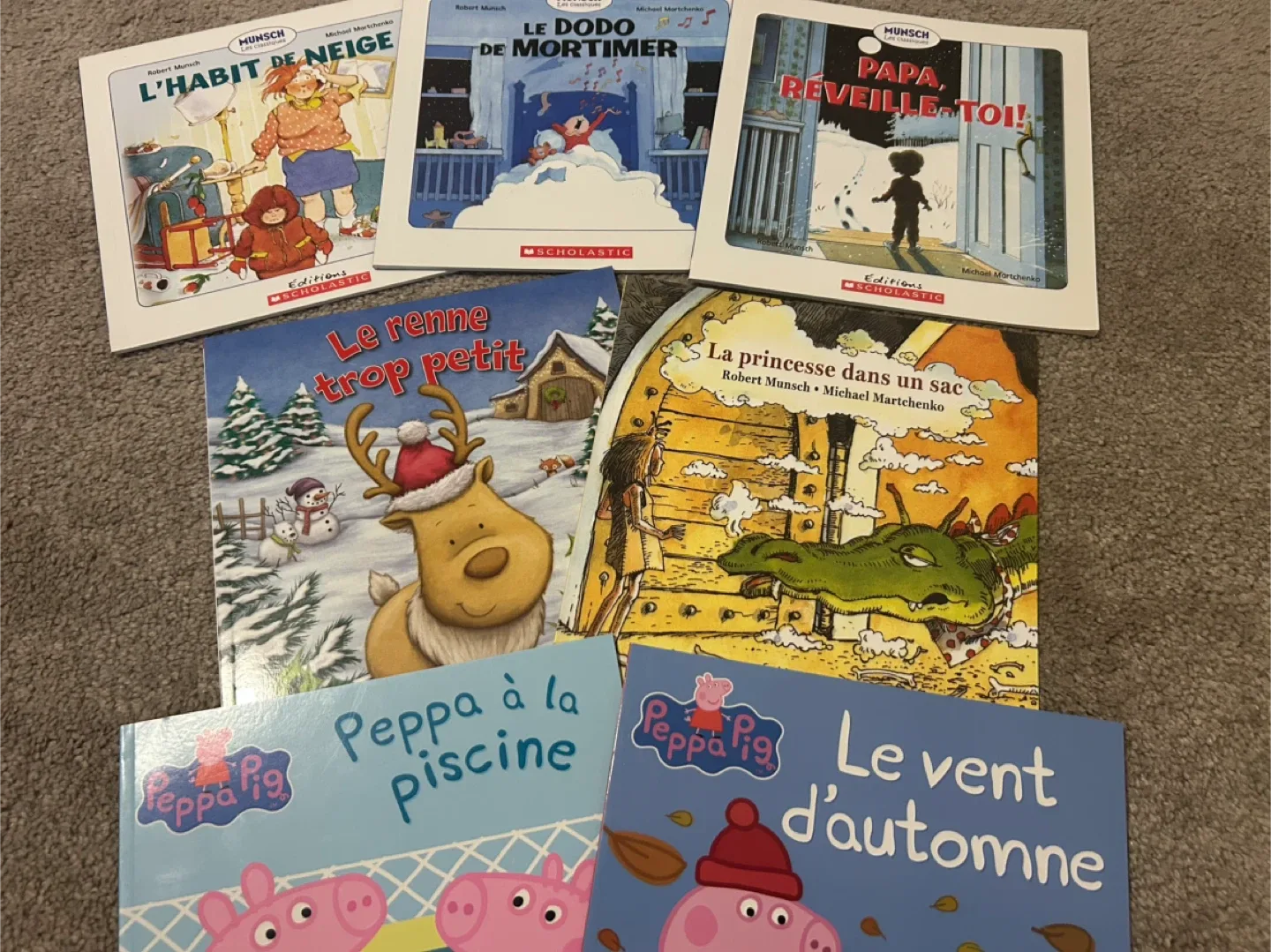 Kids' French Books bundle image indicator(2)
