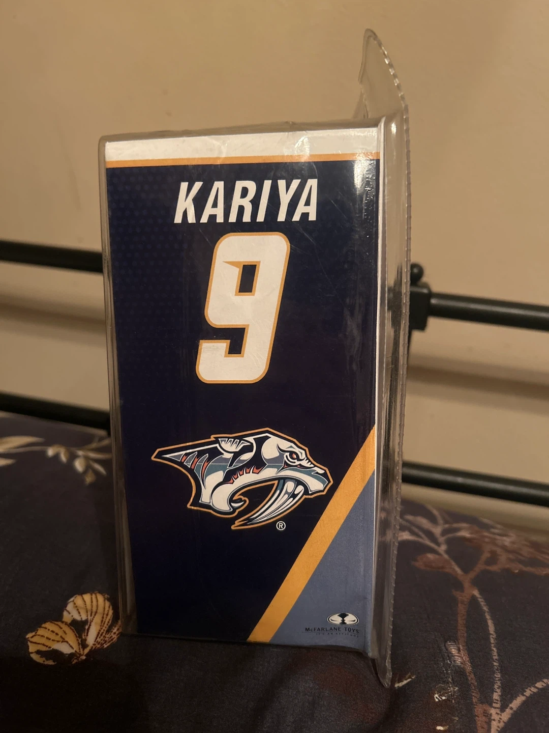 Paul Kariya McFarlane NHL Series 12 Figure - photo 4