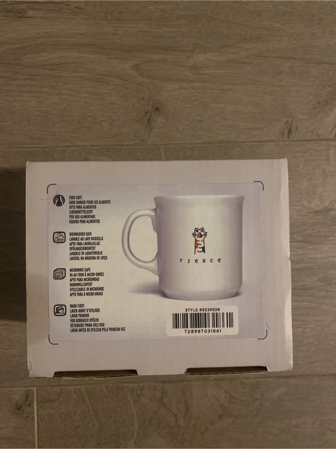 Mug with cute cat paw - photo 3