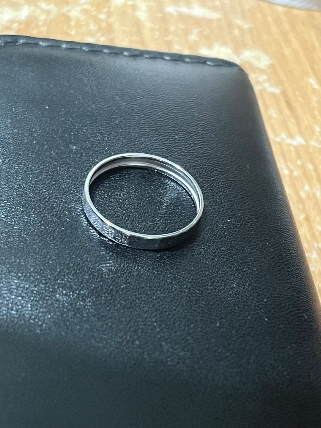 14k white gold ring image indicator(3)
