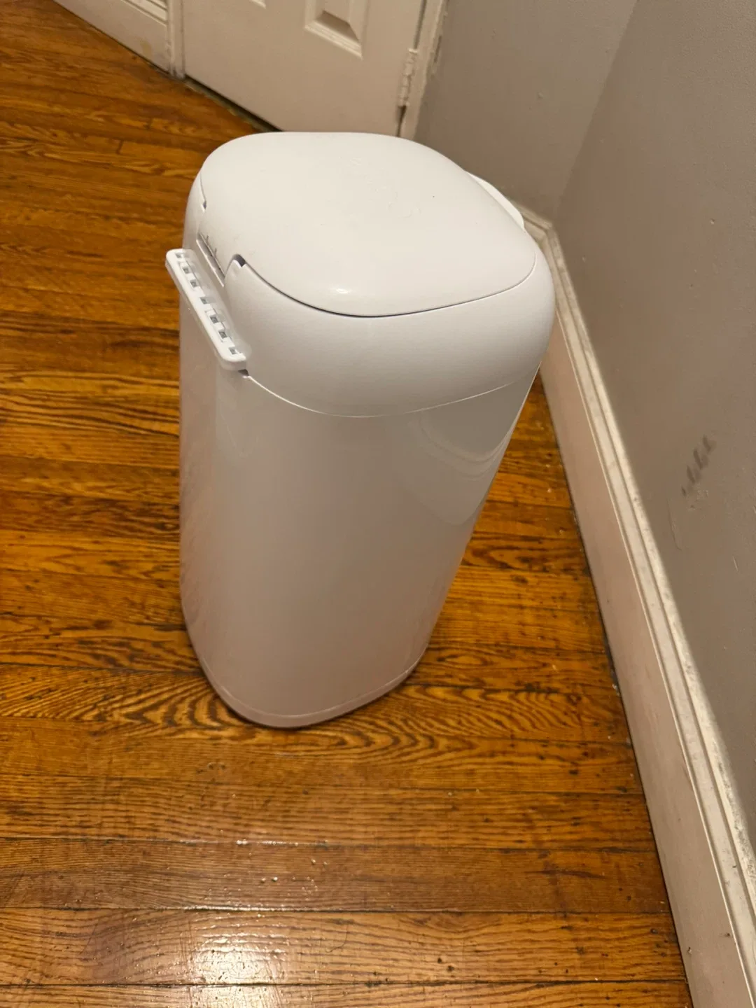 Diaper Genie pail image indicator(4)