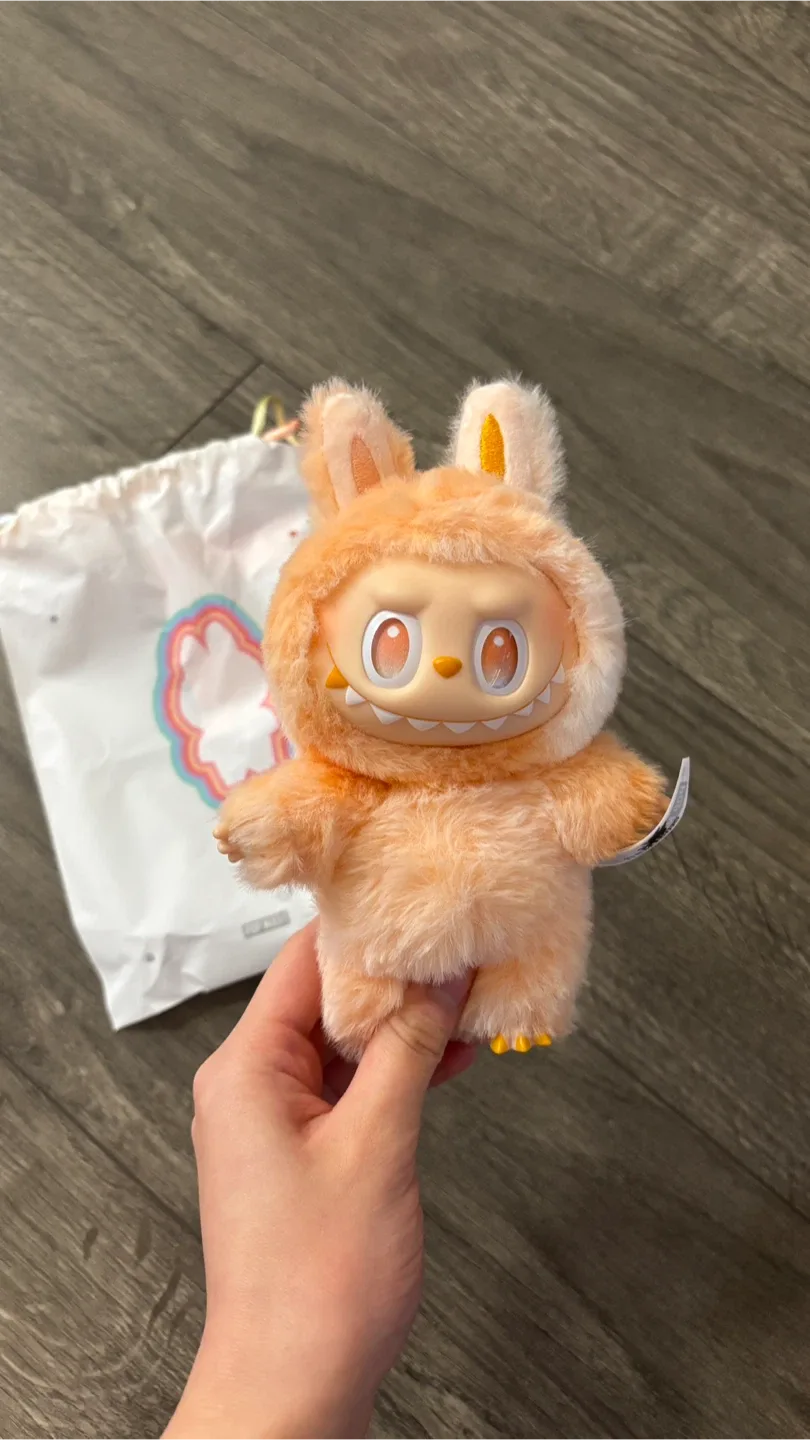 Pop Mart Labubu Plush Doll Big into Energy image indicator(2)
