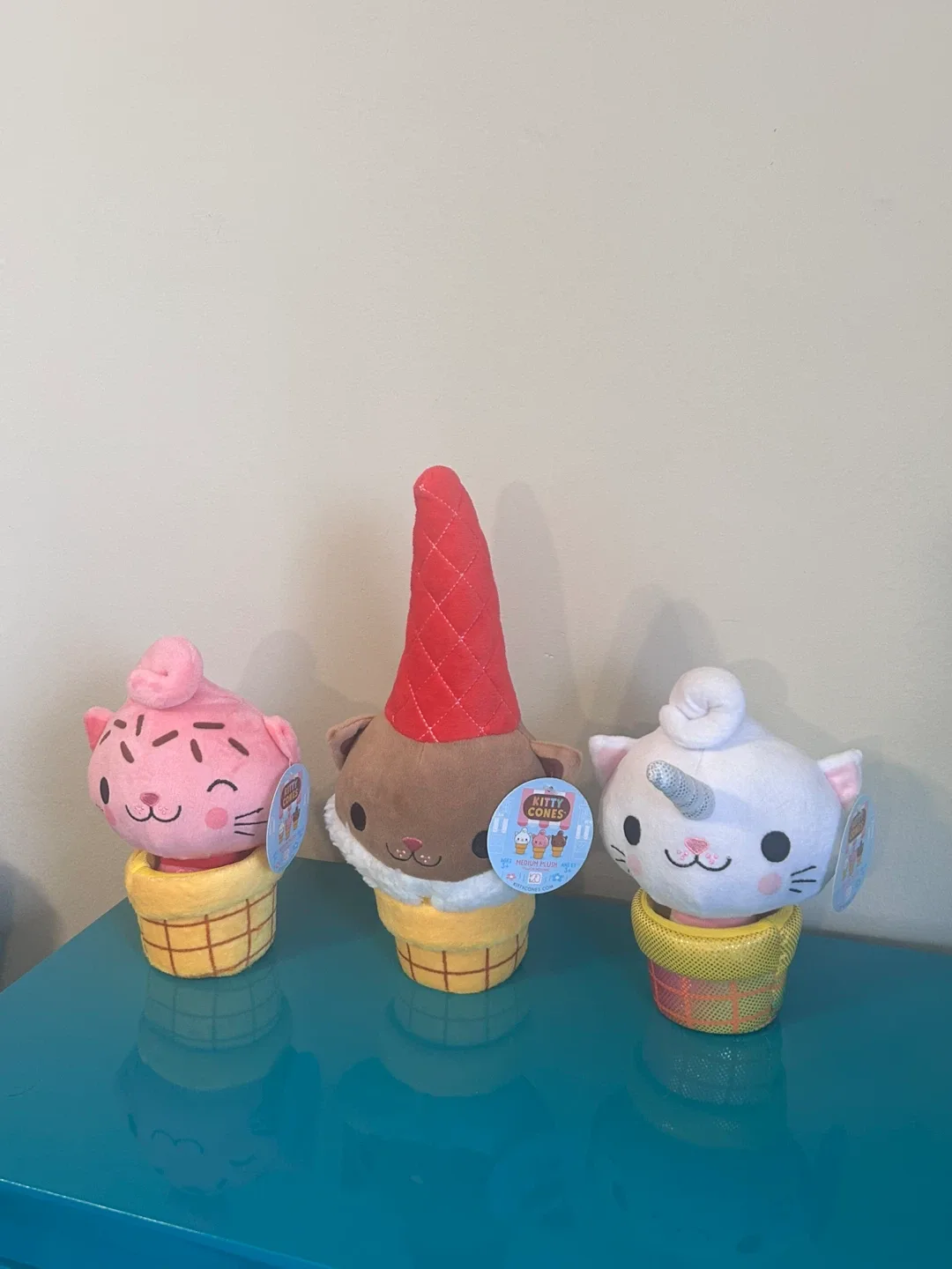 🍦RARE NEW Kitty Cones Plush Collectible Ice Cream Kitty