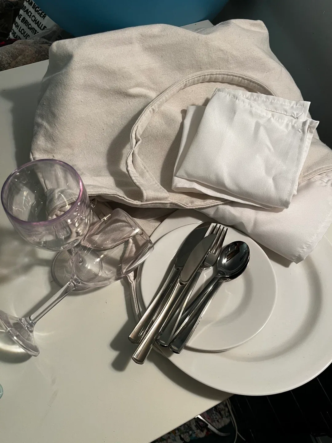 Diner en Blanc picnic set for 2