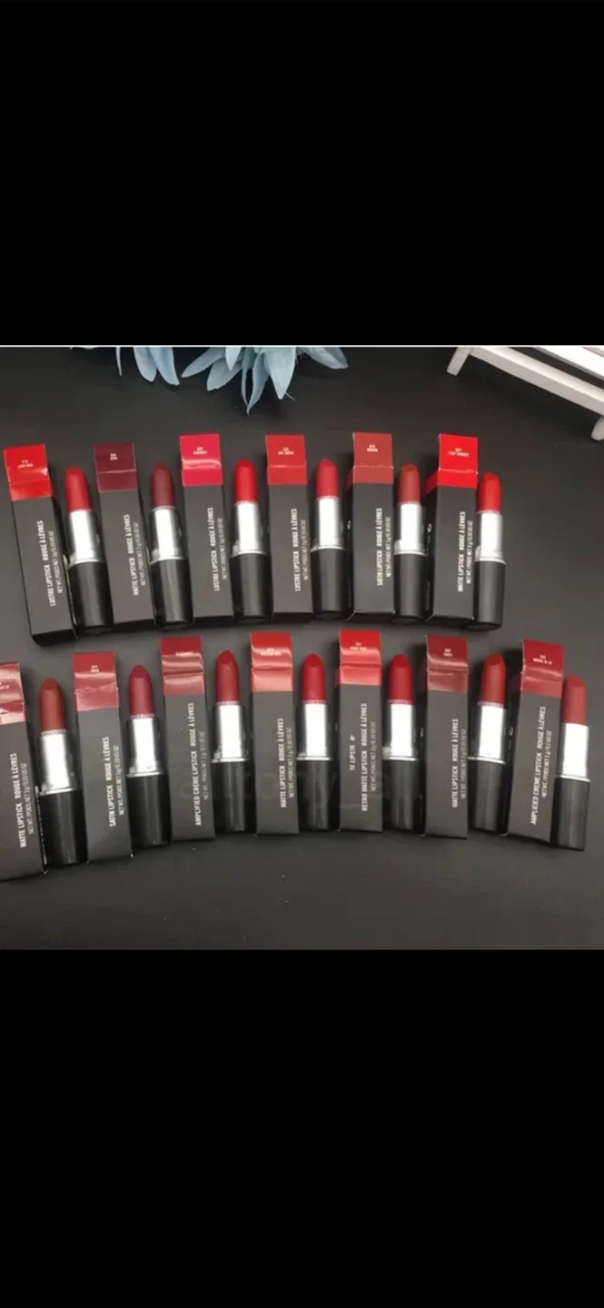 MAC Lipsticks 19 Shades Brand New in the Box image indicator(6)