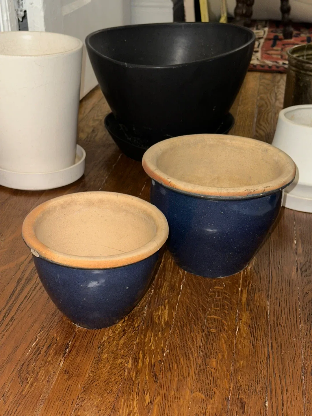 Assorted Ceramic Plant Pots image indicator(2)