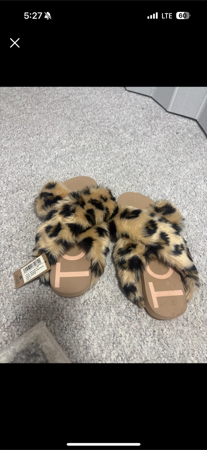 TKEES Women's Seaside Leopard Fur Slides - Size 8