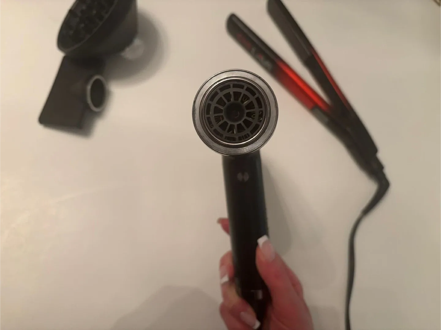 CHI Lava Hair Dryer & Straightener Set image indicator(7)