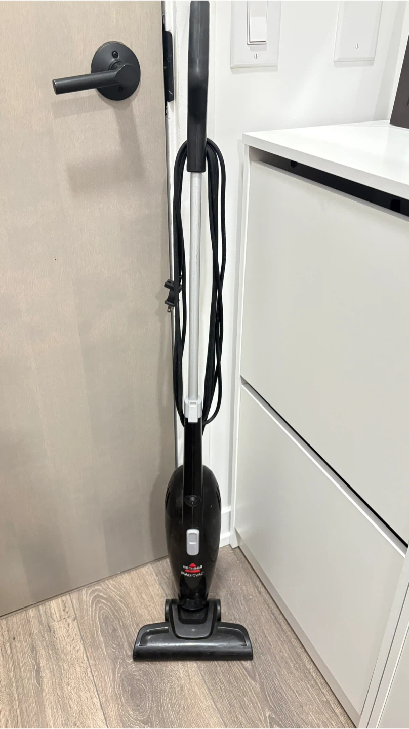 Bissell Magic Vac Stick Vacuum - photo 2