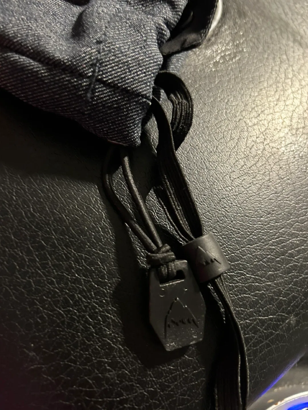 Burton Mittens kids x l image indicator(4)