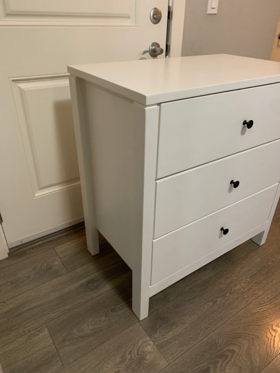 White 3-Drawer Dresser - photo 2