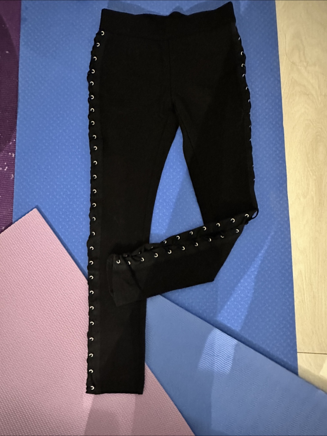 Guess Black Pants - Size XS