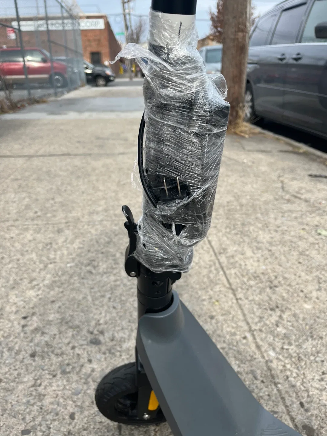 OKAI Neon Lite Electric Scooter - Gray image indicator(7)