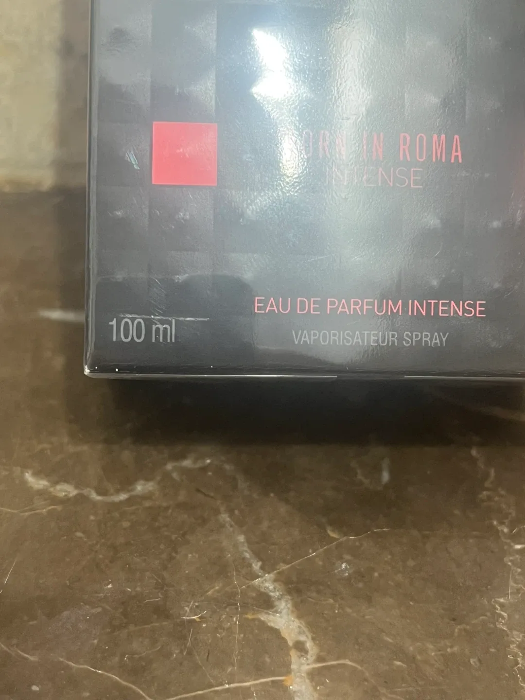 Valentino Born In Roma Intense image indicator(3)